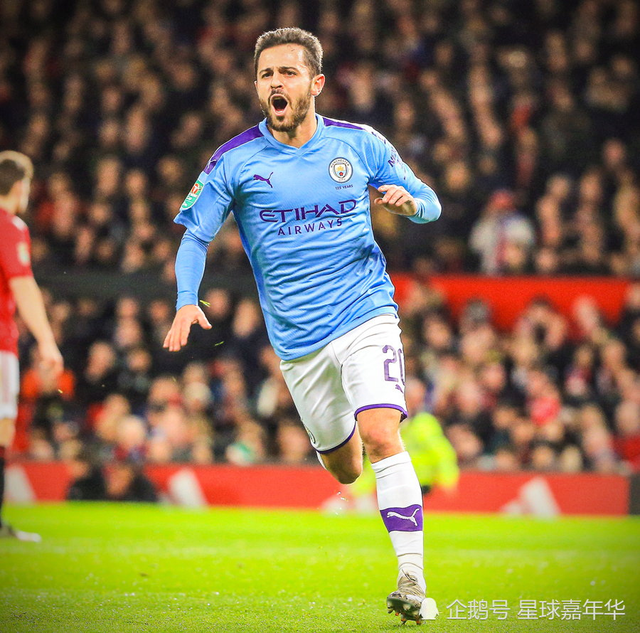 天降神兵，埃斯皮诺替补登场后即在底线附近攻入神仙球制胜（神奇替补埃斯皮诺底线附近一脚神仙球锁定胜局）