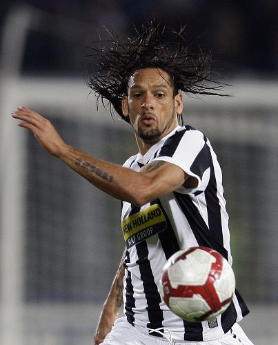 小波特连续三场比赛砍下30+&命中5个三分，篮网队史首人（小波特三连场30+且命中5记三分，篮网队史第一人）