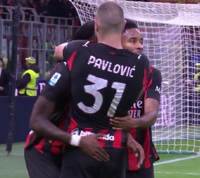 迪马尔科：利物浦随时都能制造威胁，他们全队都是顶级球员（迪马尔科：利物浦时刻具威胁，队内人人都是顶尖球员）