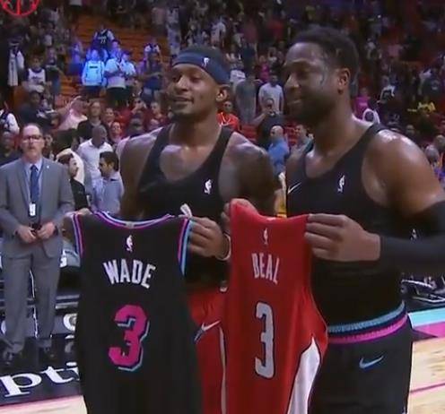 克罗斯：皇马与曼城都缺乏中场控制力；英超球队客场表现下滑（克罗斯：皇马、曼城中场统治力不够，英超球队客场表现走低）