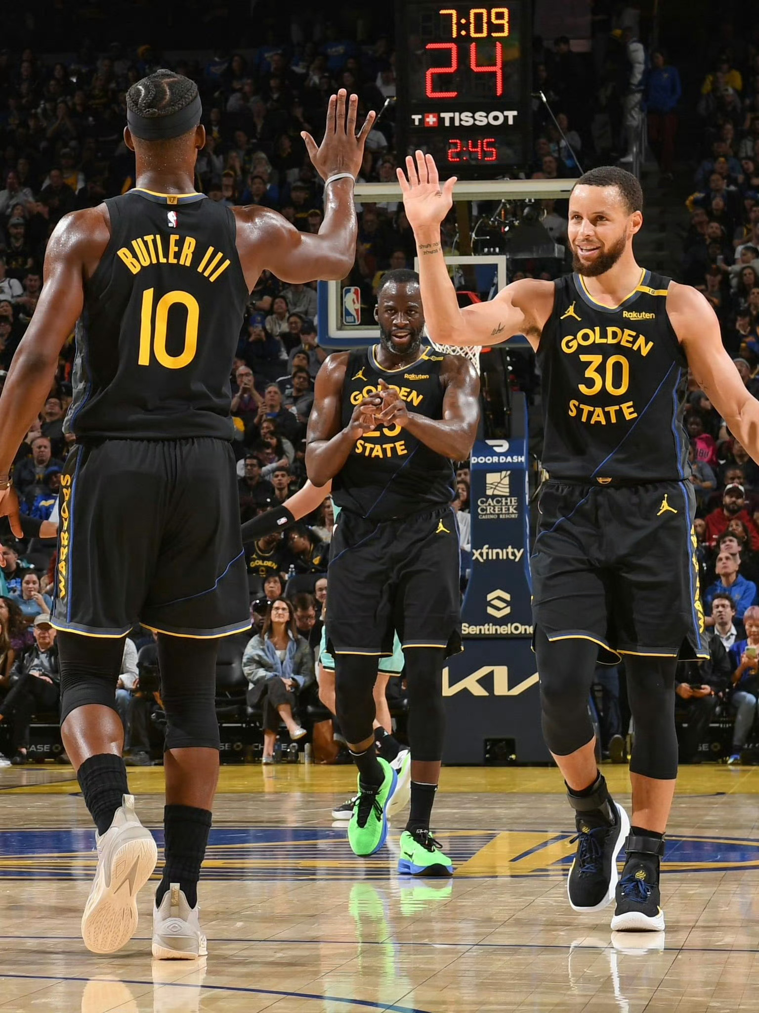 拉门斯：B费在我来曼联前就向我前队友打听我，说他会照顾我（拉门斯：加盟曼联前，B费通过我前队友了解我并承诺照顾我）