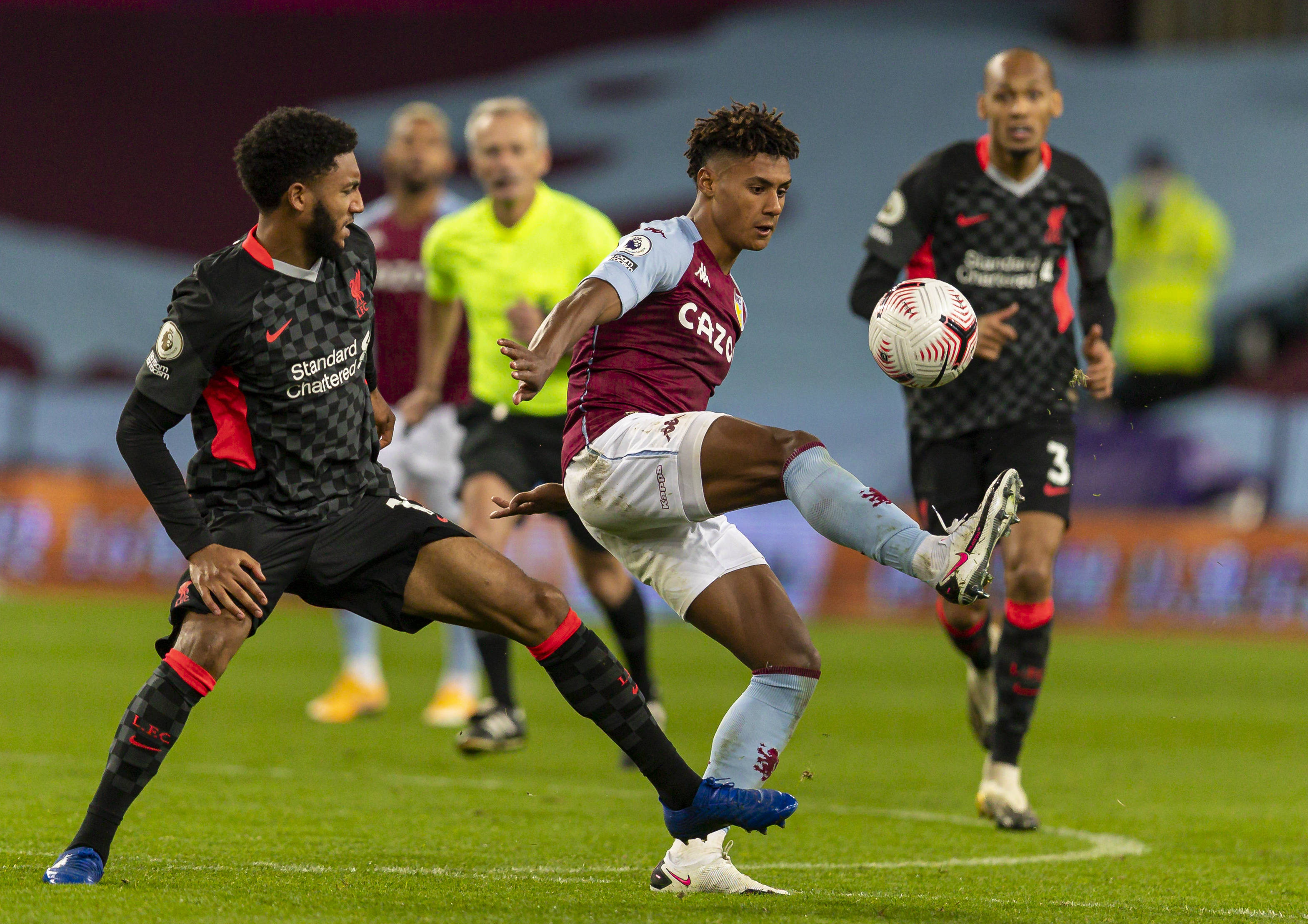 恰逢成都保卫战30周年，2025老甲A12月8日在成都双流开赛（值此成都保卫战30周年之际，2025老甲A将于12月8日在成都双流揭幕）