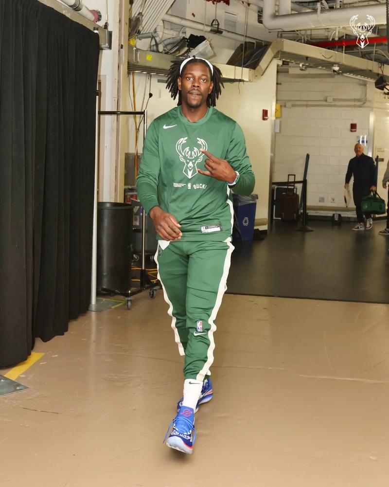 都体：米兰和国米依然关注索莱，但司法案件可能会有影响（都体：米兰与国米持续关注索莱，司法案件或成变数）