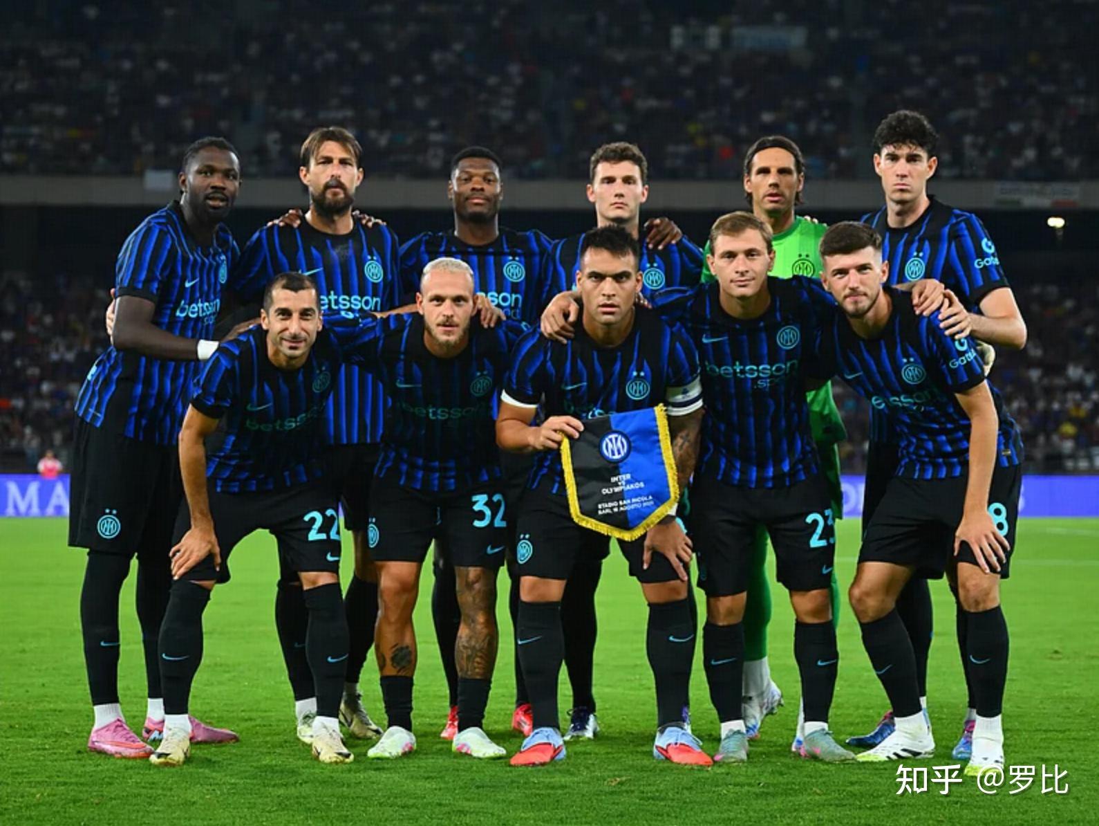 北青：国足季前可能安排冬训，具体计划待邵佳一发布会后明确（北青：国足季前或组织冬训，方案将在邵佳一发布会后敲定）